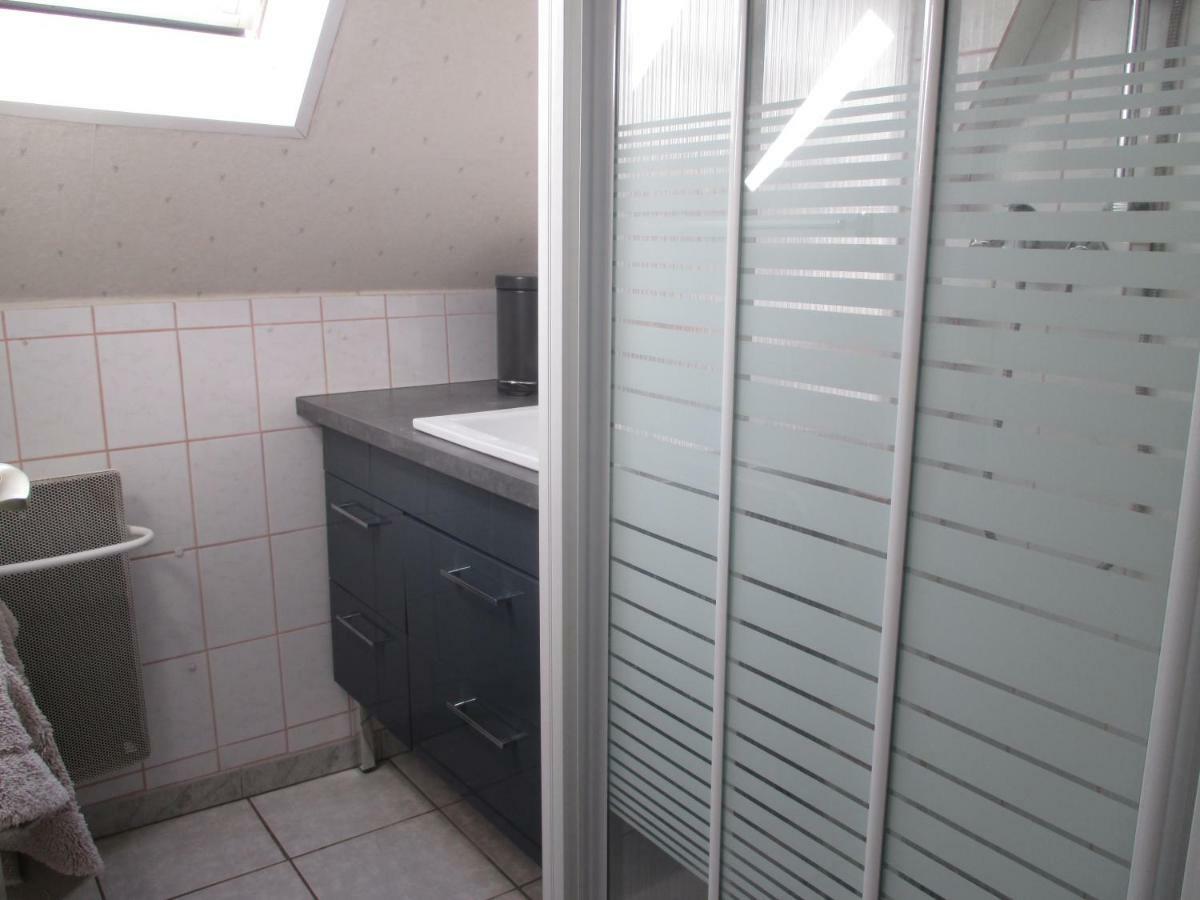 3 Rue Vicaire Apartment Contalmaison Exterior photo